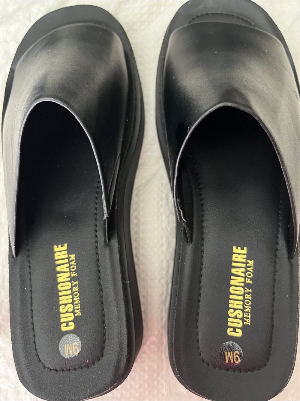 Cushionaire Black Memory Foam Slip-On Mules size 9